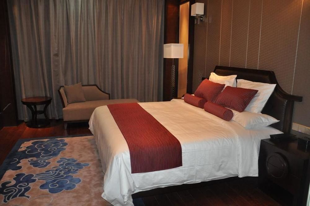 Jingyue Lake Hotel Dujiangyan Exterior photo