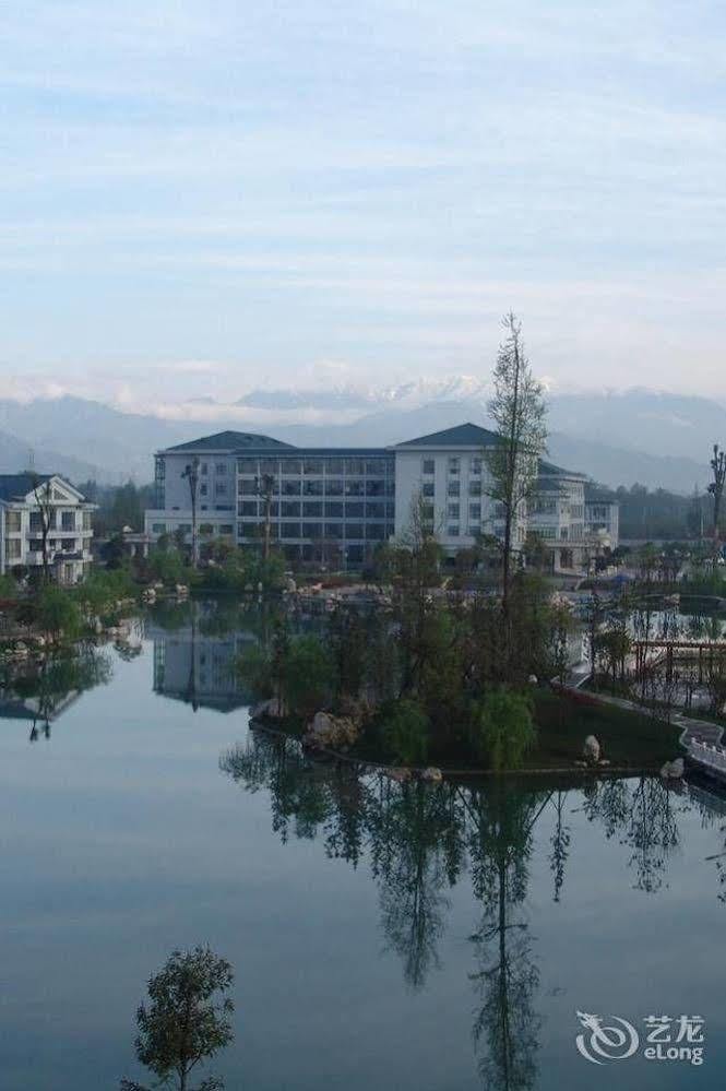 Jingyue Lake Hotel Dujiangyan Exterior photo