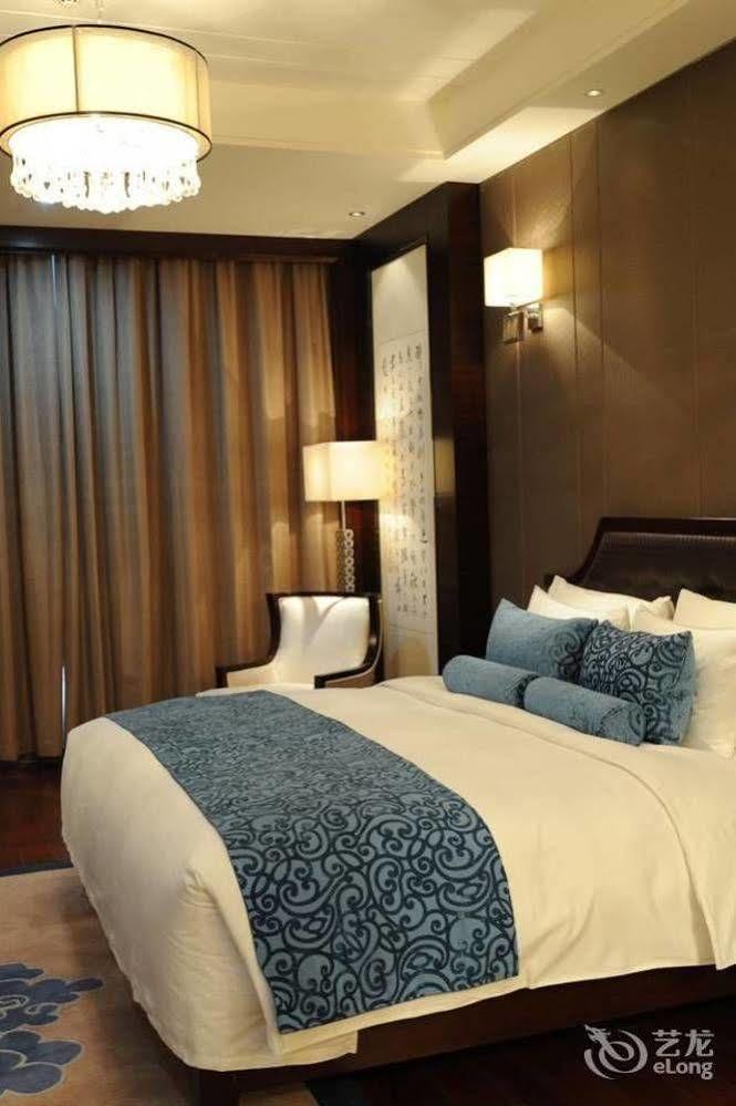 Jingyue Lake Hotel Dujiangyan Exterior photo